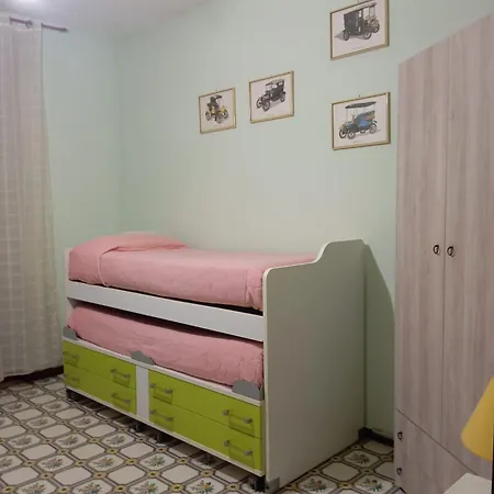 Casa Chicca בוסקוריאלה